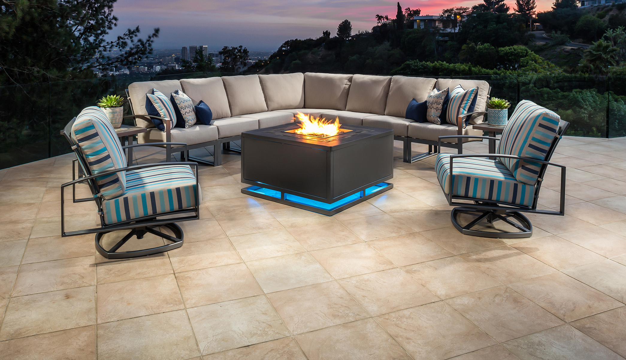 O W Lee Luxurious Outdoor Casual Furniture Fire Pits Steel