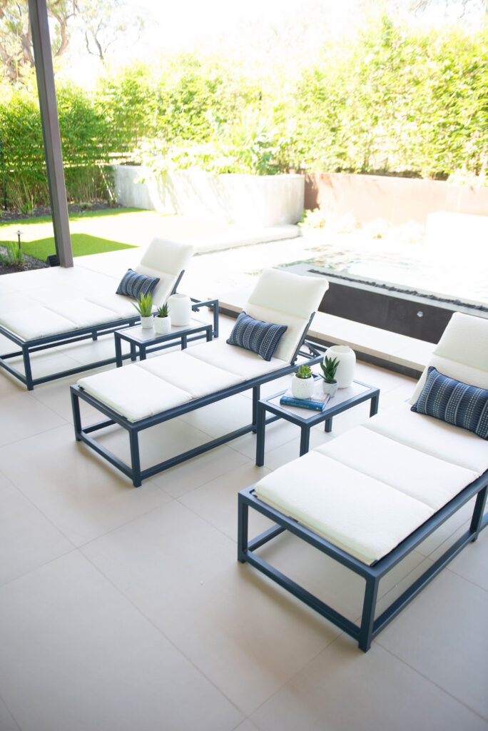 Tetra Chaise Lounges with Cushions